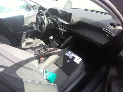 PEUGEOT 208 ALLURE ESS 100 CV BVM6