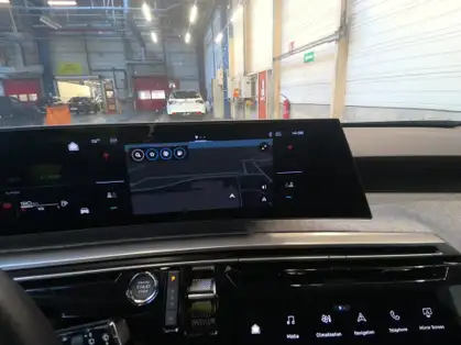 PEUGEOT 5008 ALLURE Hybrid 145 CV e-DCS6 