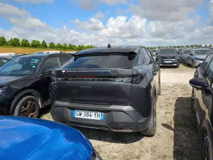 PEUGEOT 3008 GT Plug-in Hybrid 195 e-DCS7 