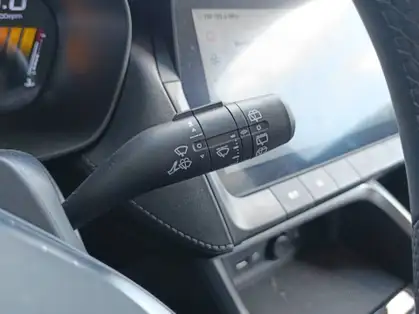 MG ZS LUXURY 1.5 L Hybrid+ 197 CV