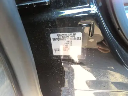 DS DS 3 ESPRIT DE VOYAGE PureTech 130 CV EAT8