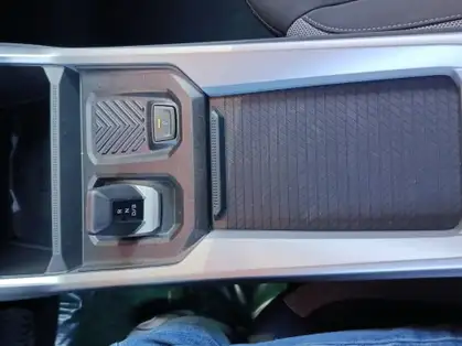 DACIA BIGSTER HYBRID JOURNEY HYBRID 155 CV 