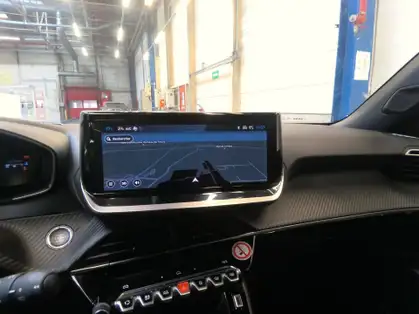 PEUGEOT 2008 ALLURE PURETECH 100 CV BVM6