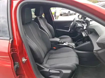 PEUGEOT 208 GT Hybrid 145 CV e-DCS6