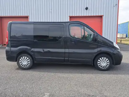 OPEL VIVARO FOURGON FGN F2700 C1 2.5 CDTI 145 PACK CLIM 6places