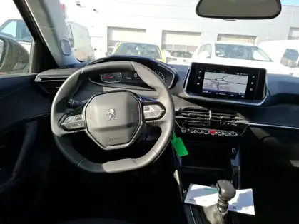 PEUGEOT 2008 BlueHDi 110 S&S BVM6 Active Business