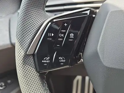 PEUGEOT 5008 GT 1.2 HYBRID 136 CV E-DCS6