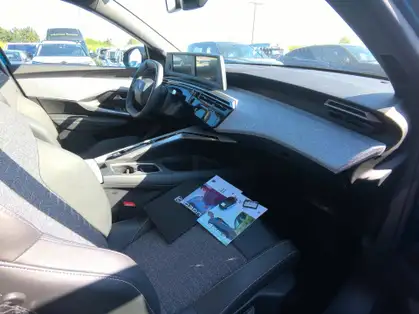 PEUGEOT 3008 ALLURE Hybrid 145 CV e-DCS6 