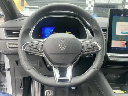 RENAULT SYMBIOZ ESPRIT ALPINE E-Tech FULL HYBRID 145 CV 