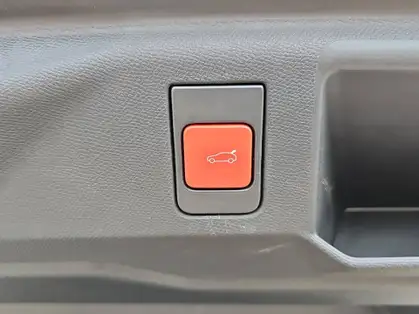 PEUGEOT 5008 GT 1.2 HYBRID 136 CV E-DCS6