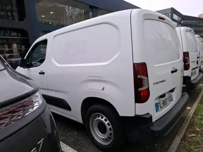 PEUGEOT PARTNER FOURGON STANDARD PREMIUM 650 KGS BLUEHDI 100 CV BVM5 