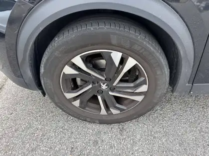 PEUGEOT 2008 ALLURE 1.2 PURETECH 130 CV EAT8