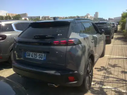 PEUGEOT 2008 GT 1.2 PURETECH 130 CV EAT8