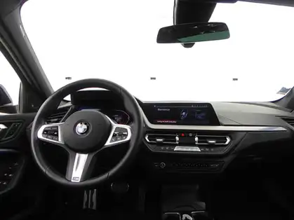 BMW SERIE 1 118i 136 ch DKG7 M Sport