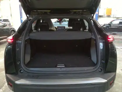 PEUGEOT 2008 ALLURE 1.2 PURETECH 130 CV EAT8