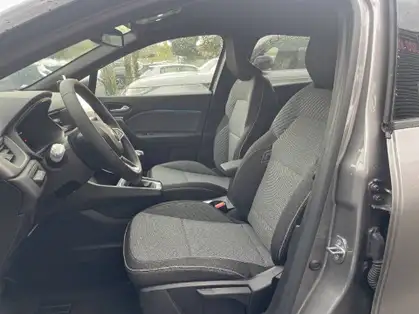 RENAULT CAPTUR TECHNO E-Tech full hybrid 160 CV 