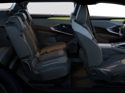 PEUGEOT 5008 GT 1.2 HYBRID 136 CV E-DCS6