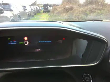 PEUGEOT 2008 50 kWh 136 ch GT