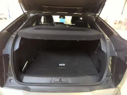 PEUGEOT 3008 ALLURE HYBRIDE 136 CV e-DCS6