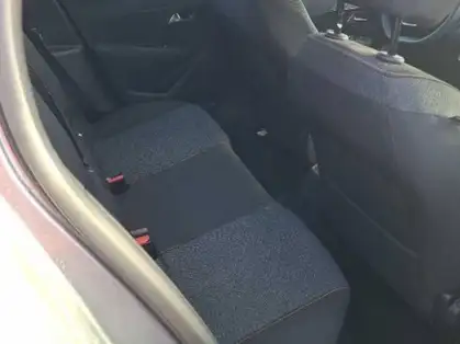 PEUGEOT 208 Hybrid 110 ch e-DCS6 Style