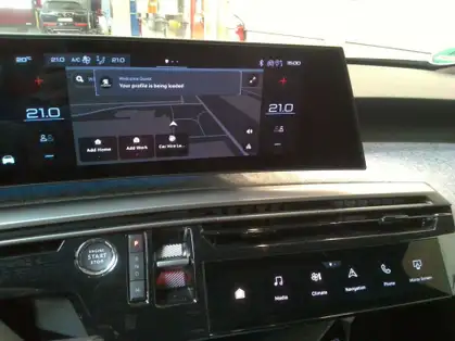PEUGEOT 3008 ALLURE Hybrid 145 CV e-DCS6 