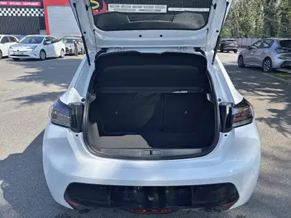 PEUGEOT 208 ALLURE HYBRID 100 CV E-DCS6