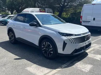 PEUGEOT 3008 ALLURE HYBRIDE 136 CV e-DCS6