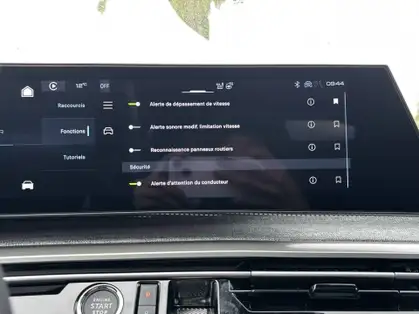 PEUGEOT 3008 GT Hybrid 145 e-DCS6