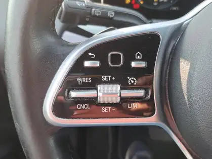MERCEDES CLASSE B 180 7G-DCT Progressive Line Edition
