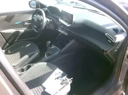 PEUGEOT 208 208 STYLE 1.2 PURETECH 75 CV BVM5
