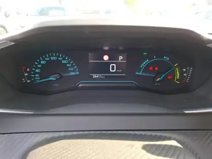 PEUGEOT 208 AFFAIRE HYBRID 100 E-DCS6 ACTIVE BUSINESS R'
