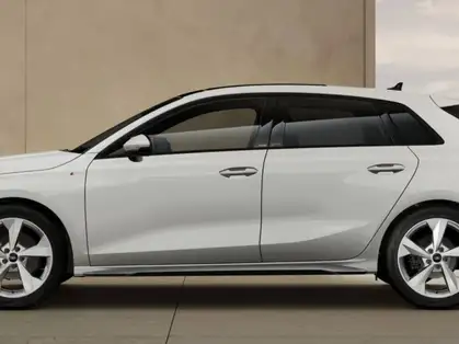 AUDI A3 SPORTBACK S LINE TFSI Mild Hybrid 150 S TRONIC 7
