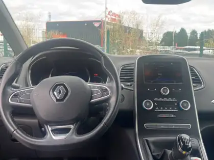 RENAULT GRAND SCENIC IV GRAND SCENIC IV BUSINESS DCI 130 CV 7 PLACES
