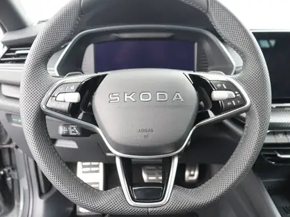 SKODA OCTAVIA COMBI 2.0 TDI 150 ch SCR DSG7 Sportline