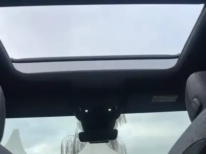 PEUGEOT 5008 GT Hybrid 145 CV e-DCS6 