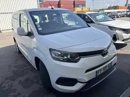 TOYOTA PROACE CITY VERSO Medium 1.2L 110  VVT-i BVM6 Dynamic