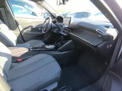 PEUGEOT 2008 ALLURE Hybrid 145 CV e-DCS6 