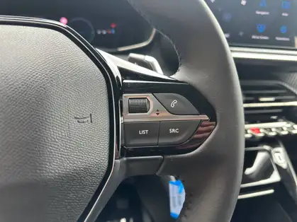 PEUGEOT 208 ALLURE HYBRID 100 CV E-DCS6