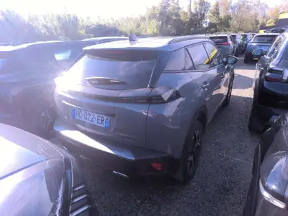 PEUGEOT 2008 ALLURE HYBRID 136 CV e-DCS6