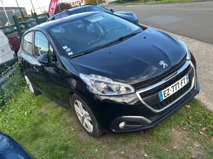 PEUGEOT 208 SIGNATURE 1.2 PURETECH 82 CV BVM