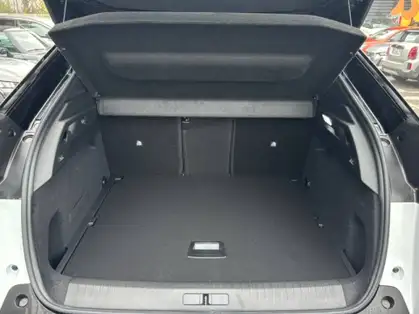 PEUGEOT 3008 GT Hybrid 145 e-DCS6