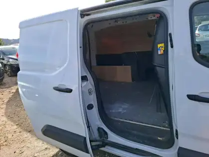 PEUGEOT PARTNER FOURGON TAILLE M 650 KGS 1.5 BLUEHDI 100 CV BVM6