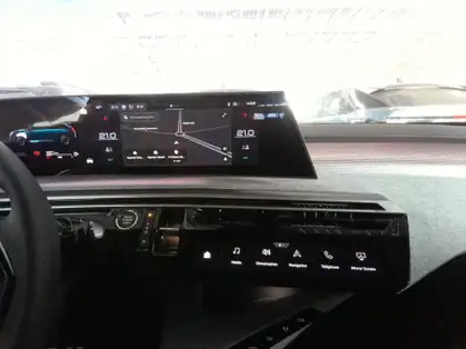 PEUGEOT 5008 GT Hybrid 145 CV e-DCS6 
