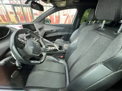 PEUGEOT 5008 GT LINE 1.6 BlueHDi 120 CVEAT6 