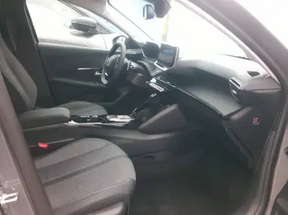 PEUGEOT 208 ALLURE HYBRID 100 CV E-DCS6