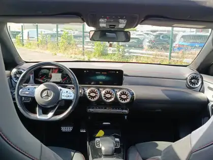MERCEDES-BENZ CLA SHOOTING BRAKE 200 D 8G-DCT AMG Line
