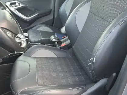 PEUGEOT 2008 ALLURE PureTech 130 CV BVM6