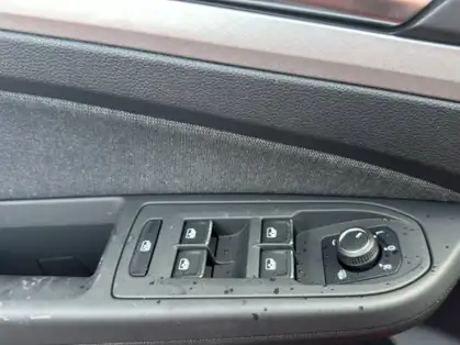 VOLKSWAGEN GOLF 1.5 eTSI OPF 130 DSG7 Life Plus