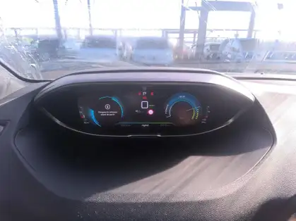 PEUGEOT 3008 GT HYBRID 225 CV E-EAT8