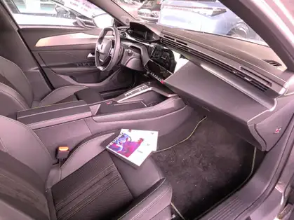 PEUGEOT 408 GT HYBRID 136 CV e-DCS6